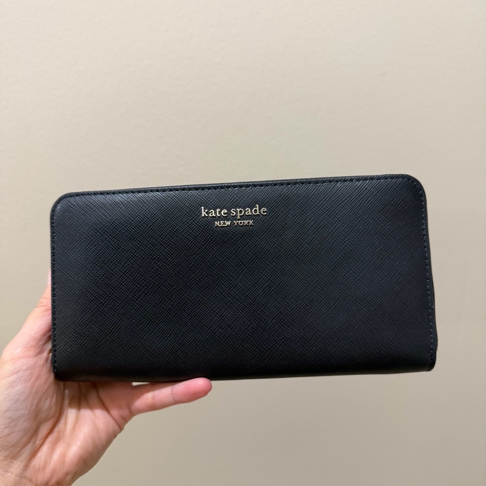 Kate Spade Zip Wallet With Pink Interior
